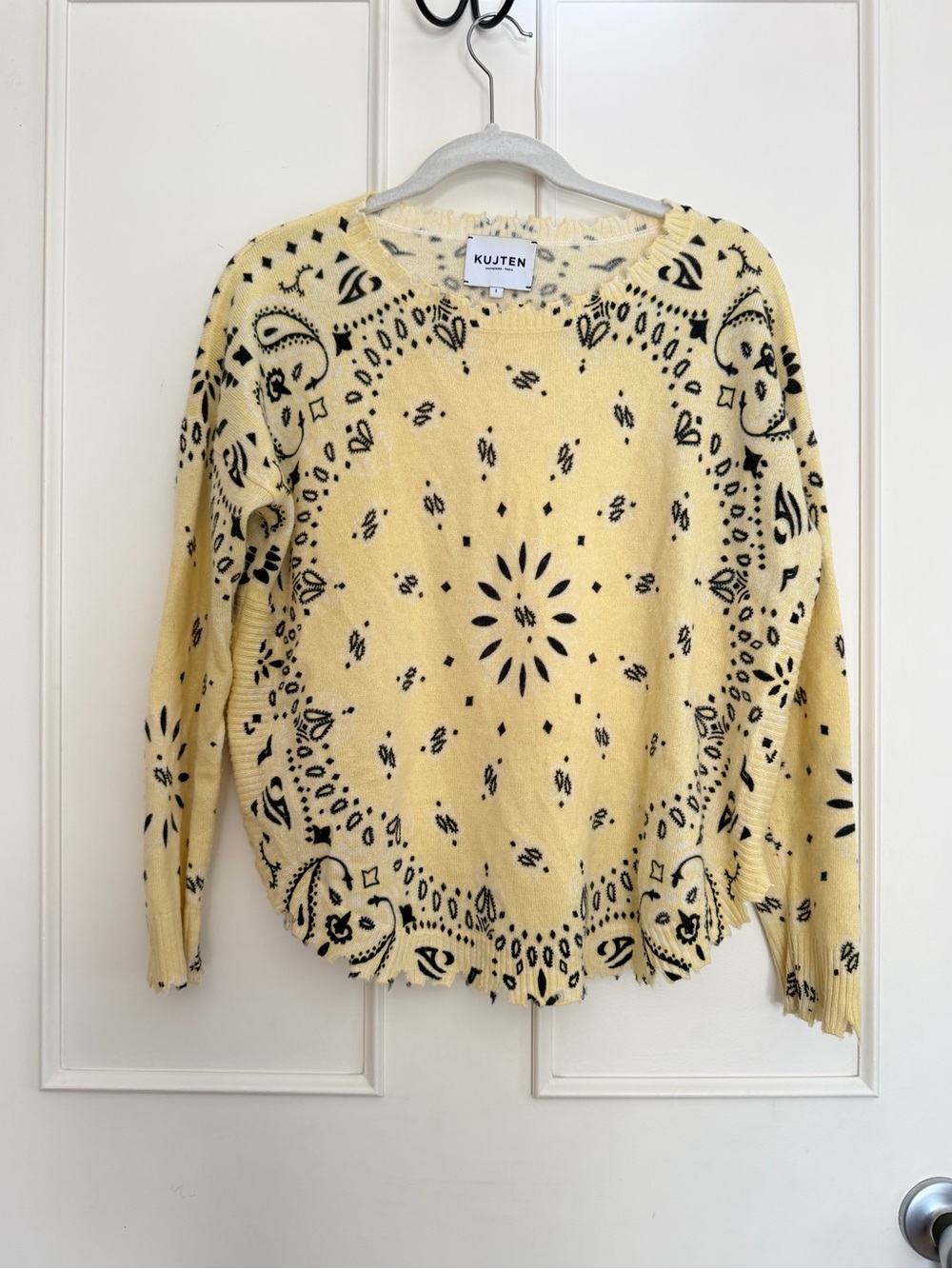 Kuiten Yellow Bandana-Print Knit Cashmere Sweater